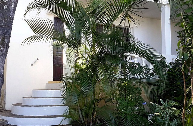 Guest-friendly 2BD condo, steps from Sosua beach