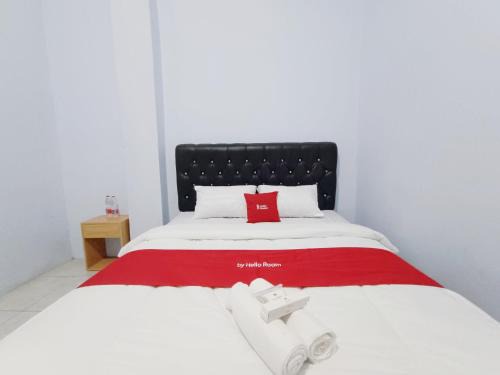 Guest House AA Syariah by Hello Room