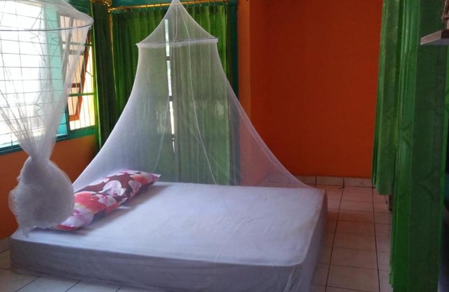 Guest house dorm Floressa