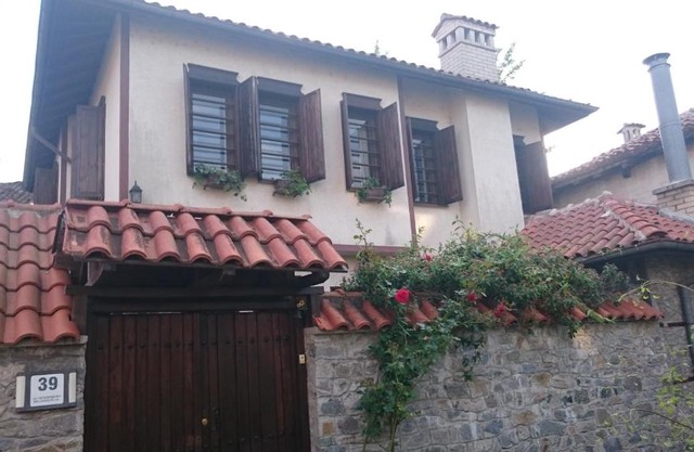 Guest house "The House"