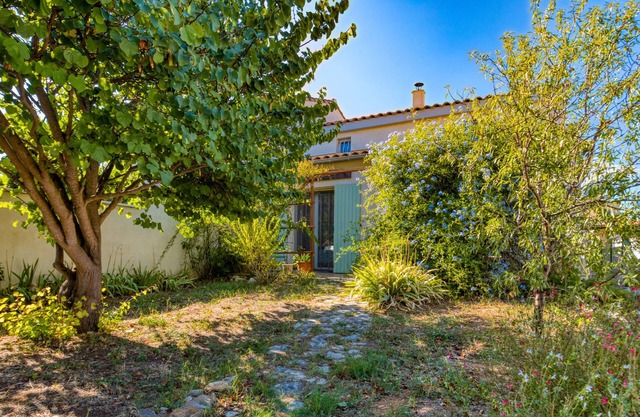 Chambre d'hôtes 'Cantegrel 1er Étage de 1 a 5' con Terraza Compartida, Jardín Compartido y Wi-Fi