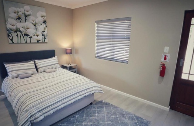 Guest Suite, Lorraine Port Elizabeth