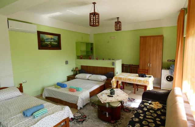 Guesthouse Aleksander