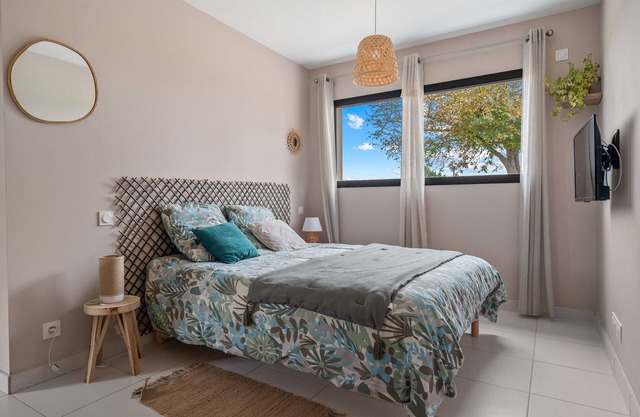 Casa de huéspedes 'Verte' con vistas a las montañas, Wi-Fi y aire acondicionado