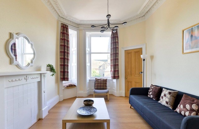 GuestReady - Encantador piso de 2 DORM cerca del casco antiguo de Edimburgo