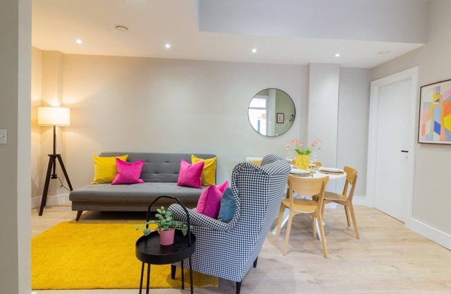 Guestready - Encantador Piso 2BR en Newmarket Hall