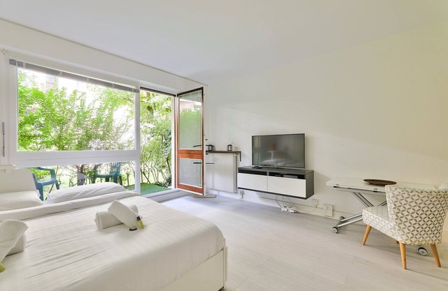 GuestReady - Acogedor estudio con jardín