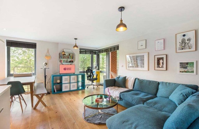GuestReady - Lovely family retreat in London