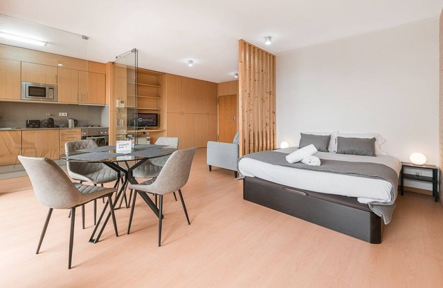 GuestReady - Roomy