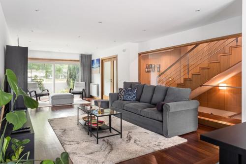 GuestReady - Stunning house w/parking near Porto