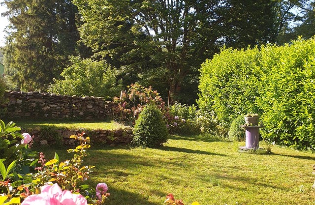 alojamiento y desayuno 'Chambre D'Hôtes Vésoles' con terraza compartida, Wi-Fi y aire acondicionado