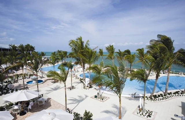 Gulf‑view Escape with Pool & Beach Access Near Captiva Island