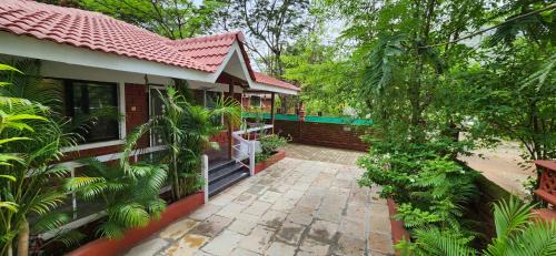 Gulmohar Villa tamhini ghat, Kolad Rafting