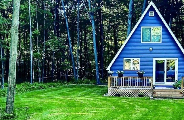 Gumdrop Cottage