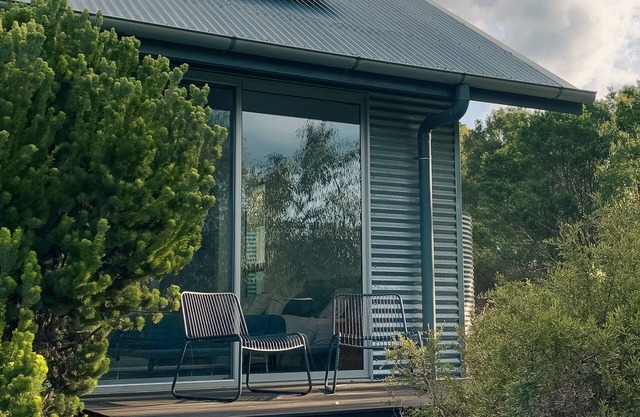 Gumtree Creek - An Architecturally Designed, Contemporary Home in Dunkeld