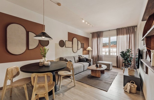 Gumus - 3 bedrooms and office in Les Tres Torres