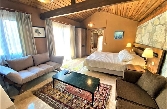 Guney Urla Suites
