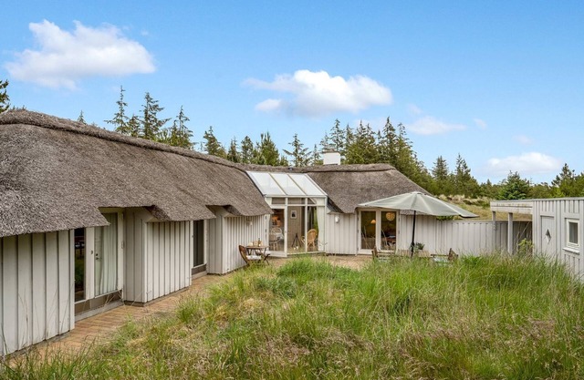 "Gunnie" - 1.1km from the sea by Interhome