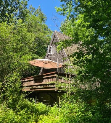 Gurdy's Holiday Home