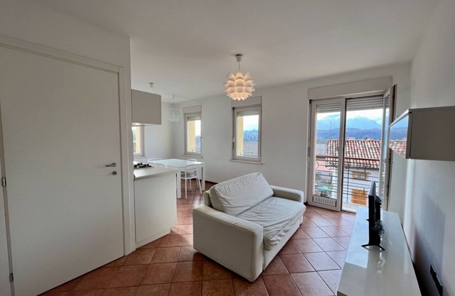 Gusela - Two-room smart apartment with balcony and mountain view