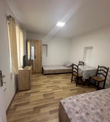 gvero apartment’s