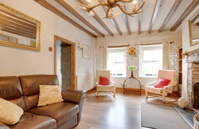 Ubicado en el sur de Snowdonia, esta acogedora casa de campo ha sido cuidadosamente renovada a partir de dos