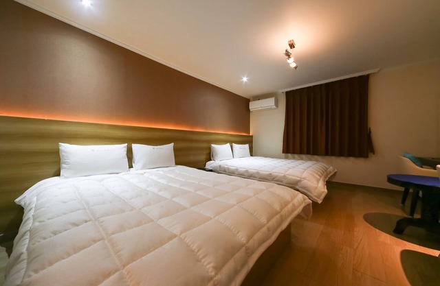 Gyeongju Bulguksa W Drive-in Motel