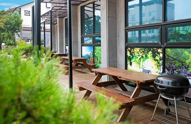 Gyeongju Gampo Four Seasons Pension
