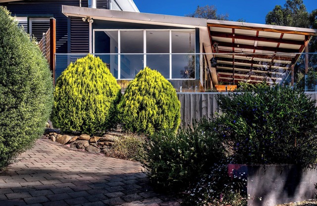 De gitana Rest ~ Oceanfront Holiday House