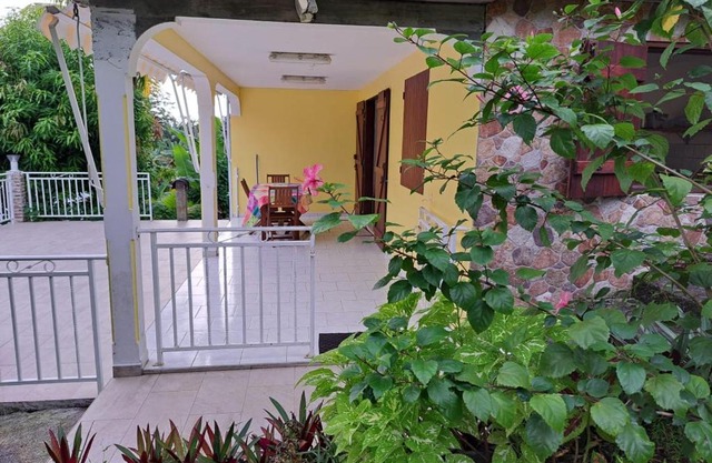Hébergement Les HIBISCUS