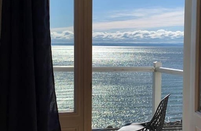 Hôtel à la maison - La Brise Marine, spa et plage