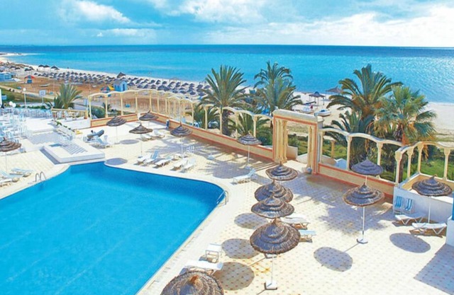 Hôtel Club Les Colombes