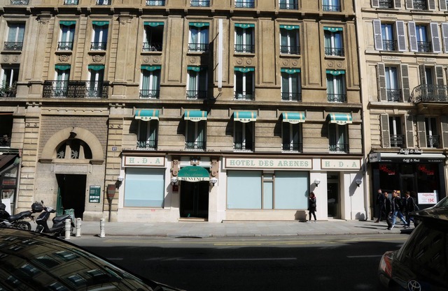 Hôtel Des Arènes