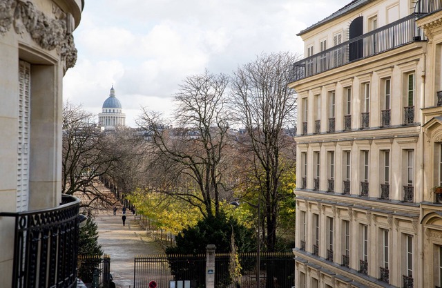 Hôtel Perreyve-Jardin du Luxembourg
