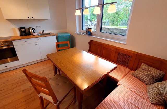 Hübsches Lichtdurchflutetes Apartment im Souterrain, Ideal für 1 bis 2 Gäste