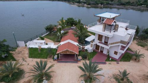 Habba Dates Villa Near Chikkaballapur