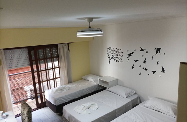 Habitación doble o triple en residencia en el corazón de la Boca Buenos Aires