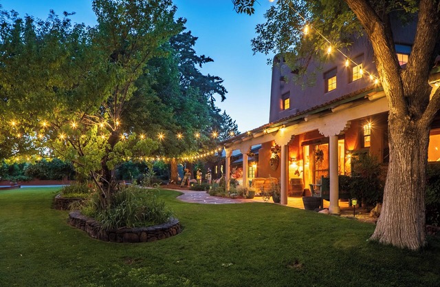 Hacienda De La Mariposa Oasis with river access and pool