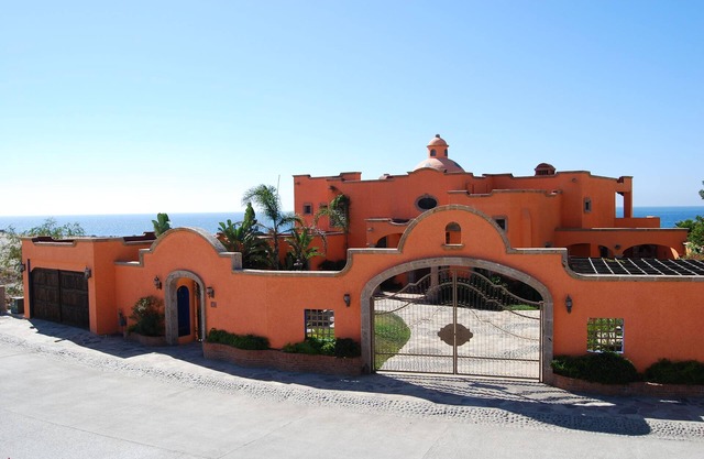 Hacienda Punta Piedra - Baja Ocean Front Retreat (entre Rosarito - Ensenada)