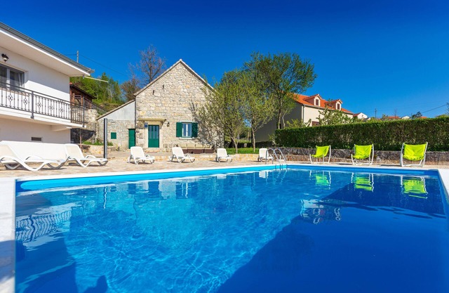 Hacienda Sylvia con PISCINA CLIMATIZADA DE 45m2 !!!