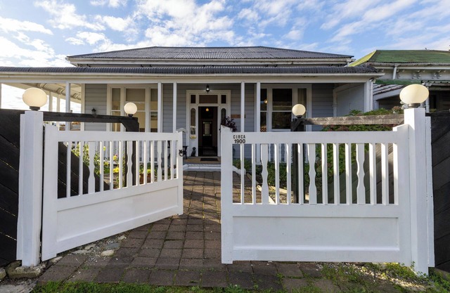 Haere Mai Reefton Heritage Holiday Home