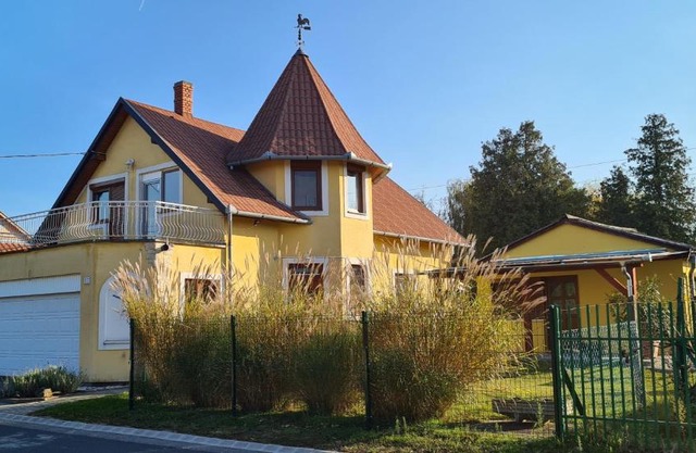 Hajas Família Kiadó Szobák
