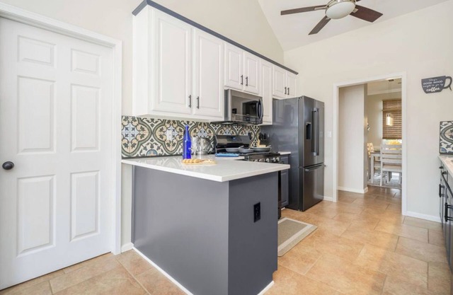 Halcyon Oasis-POOL+Dog Friendly/Close to Eastchase