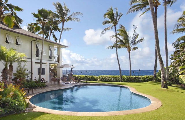 Hale A Kai: Poipu Luxury con piscina privada, aire acondicionado y frente al mar.