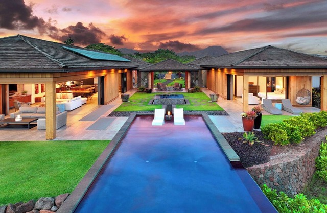 Hale Kupanaha: Opulent New Villa + Pool/Spa/Views