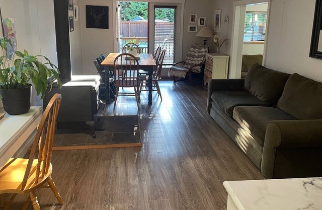 Halfmoon Bay Home by the Month