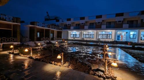 HAMPI DELMONT RESORT