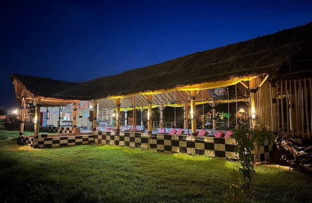 Hampi Natures Cottage