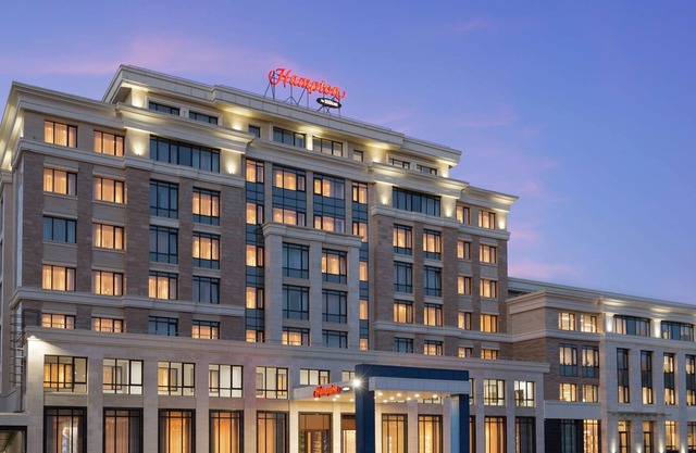 Hampton by Hilton Astana Triumphal Arch