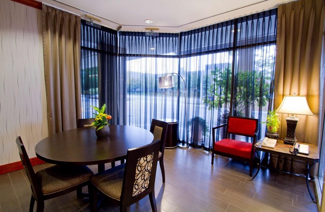 Hampton Inn by Hilton Vancouver-Airport/Richmond
